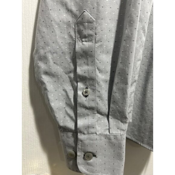 Untuckit Men's Medium Slim Fit Wrinkle Free Long Sleeve Button Up Shirt - Picture 7 of 9